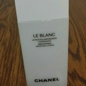 Le blanc brightening moisture lotion