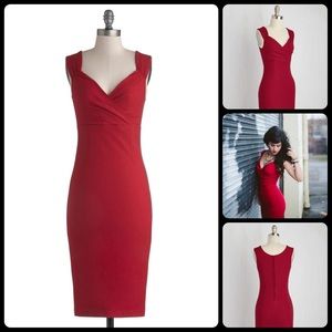EUC! MOD CLOTH LADY LOVE SONG DRESS IN RUBY SMALL