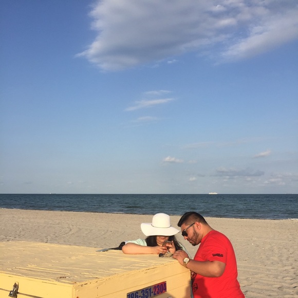 Meet your Posher, Ale