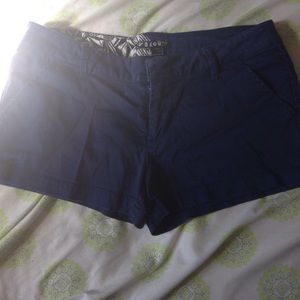 Volcom shorts