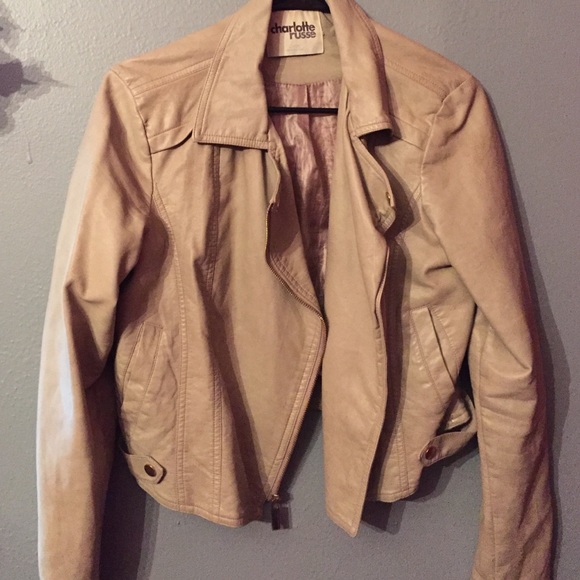 Gorgeous leather jacket!