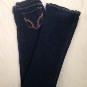 EUC Hollister Cali flare Jean size 5 long