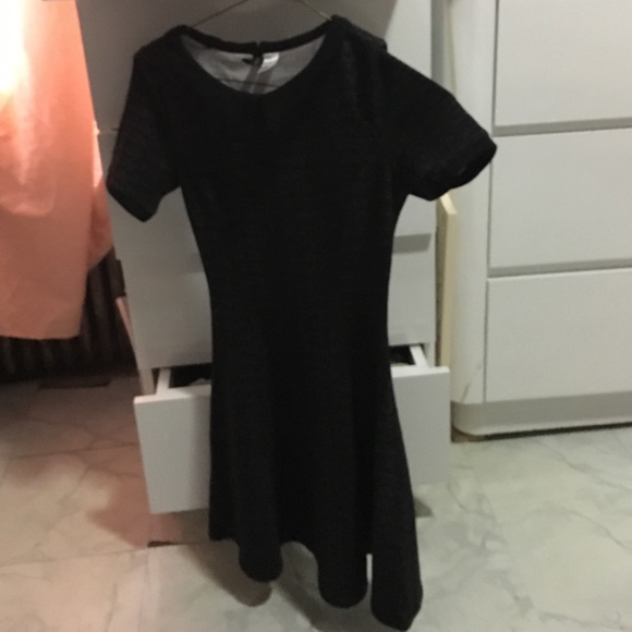 Cute dress w/ Peter Pan collar