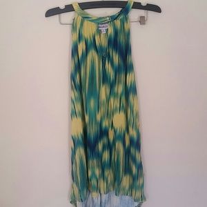 Blue and dark yellow sleeveless top.
