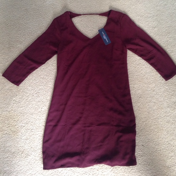 Dress - Picture 1 of 1