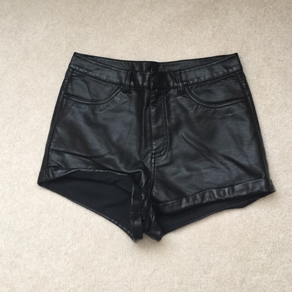 H&M shorts