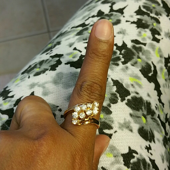 Ring - Picture 2 of 3