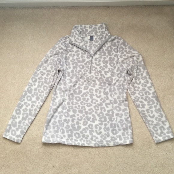 Fleece pullover