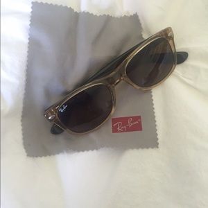 Ray ban sunglasses