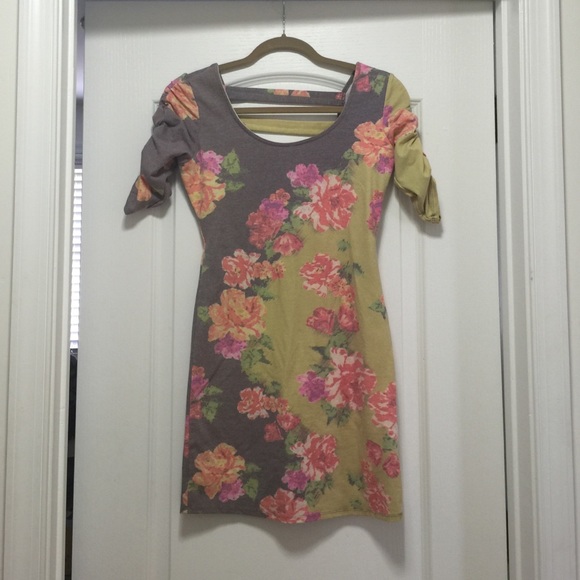 Billabong dress