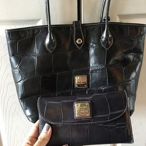 Dooney & Burke Black Leather Cindy Tote w/ Wallet