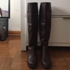 Dark brown knee boots