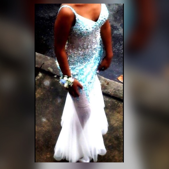Prom dress