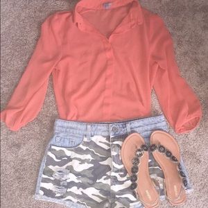 ✨one day SALE ✨ Super cute top