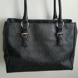 Michael Kors jet set MK black tote