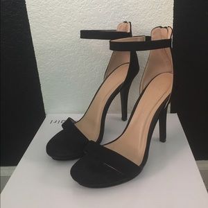 Black, ankle-strapped heels, && size 10!