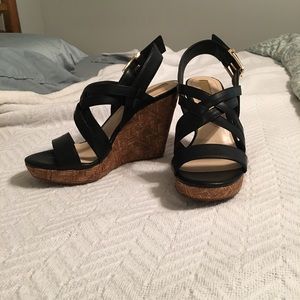 NWOT Jessica Simpson wedges