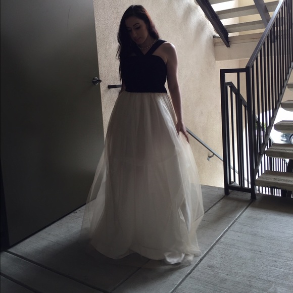 Brand new black and cream tulle dress - Picture 4 of 4