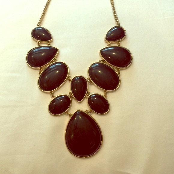 Black bib necklace
