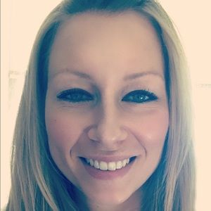 Meet your Posher, Annie