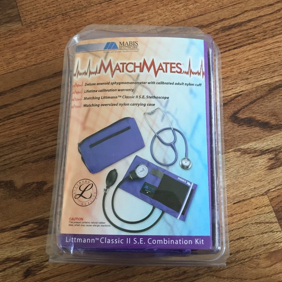 🤕 NWT Nurse/Medical Stethoscope Kit