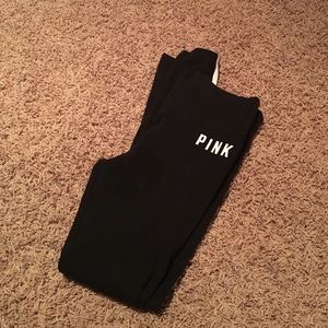 PINK black and white striped leggings! 🐼✨✌🏽️