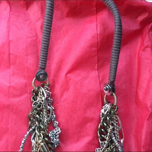 ⛓HOLD - E - Picture 2 of 2