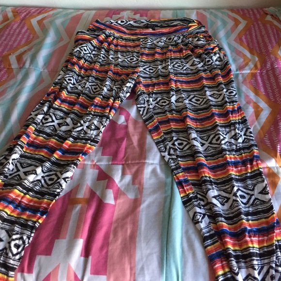 Tribal Print Parachute Pants - Picture 1 of 2