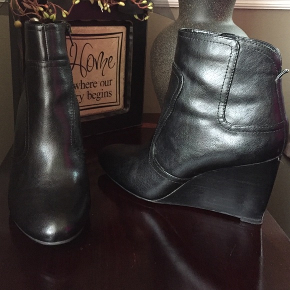 Nine West ankle boots