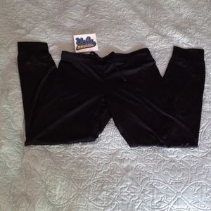 PINK by VS ultimate leggings.  Size M.