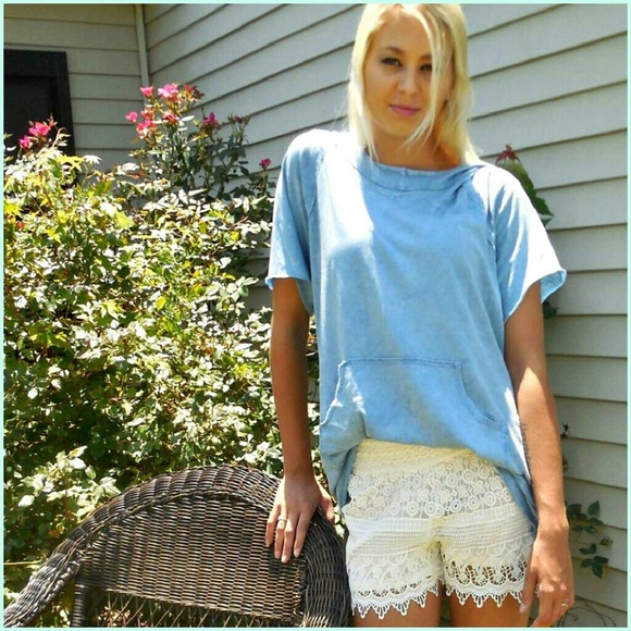 Beige Crochet Lace Shorts