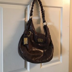 Brown shoulder bag with messenger strap