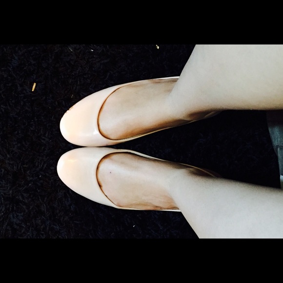 Size 8 nude flats
