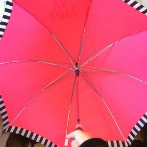 VS  umbrella 🚨SAVED!