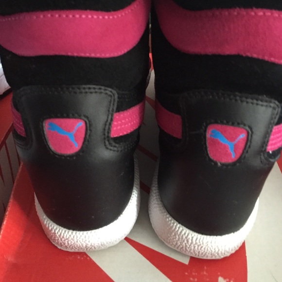 Maybe Once Practically New! - Picture 3 of 4