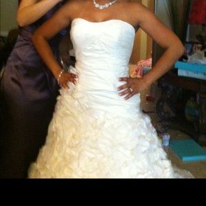 Wedding dress David's bridal