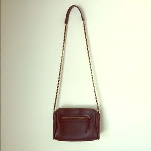Small chained bag