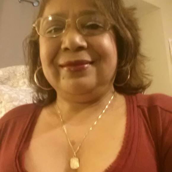 Meet your Posher, Blanca