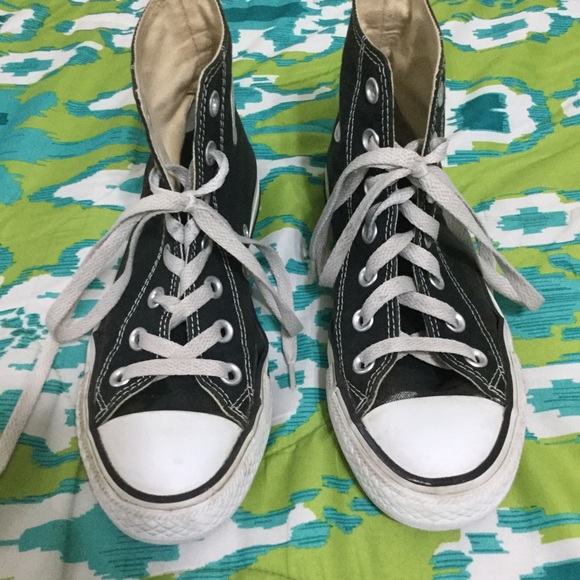 Black high top converse
