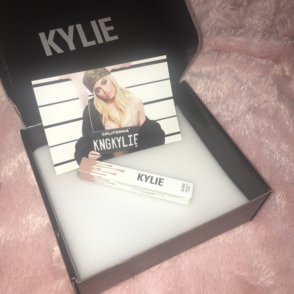 🔱KYLIE lipgloss🔱