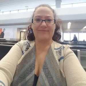 Meet your Posher, Angela