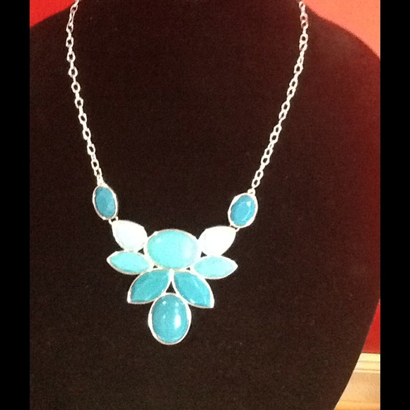 Jewelry - ❌ NO LONGER AVL ❌ FREE w/any $20 purchase