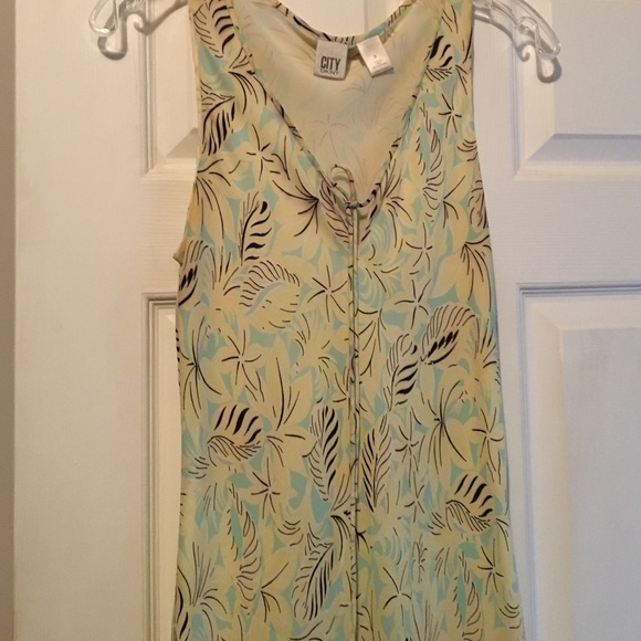 Beautiful summer dress.