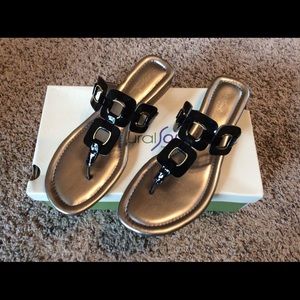 Black Sandals by Naturailzer size 9.5