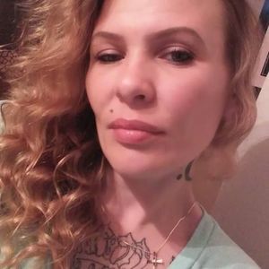 Meet your Posher, Shelly