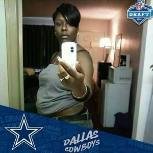 Meet your Posher, Robia