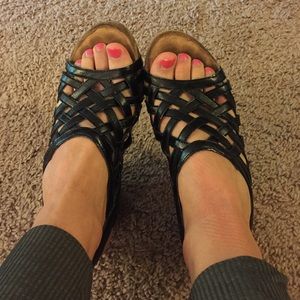 Aerosol Women's wedges