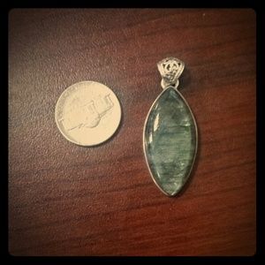 Beautiful Labradorite cat eye pendant - gorgeous!