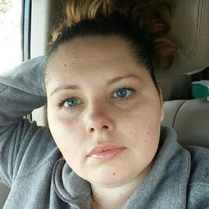 Meet your Posher, Joni