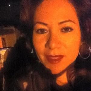 Meet your Posher, Beatriz